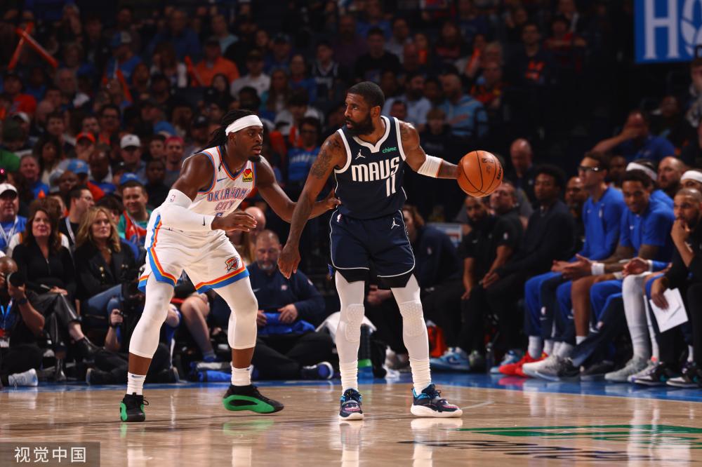 三军用命 三军用命