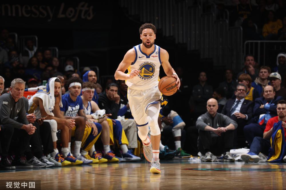 还展现了她 还展现了她