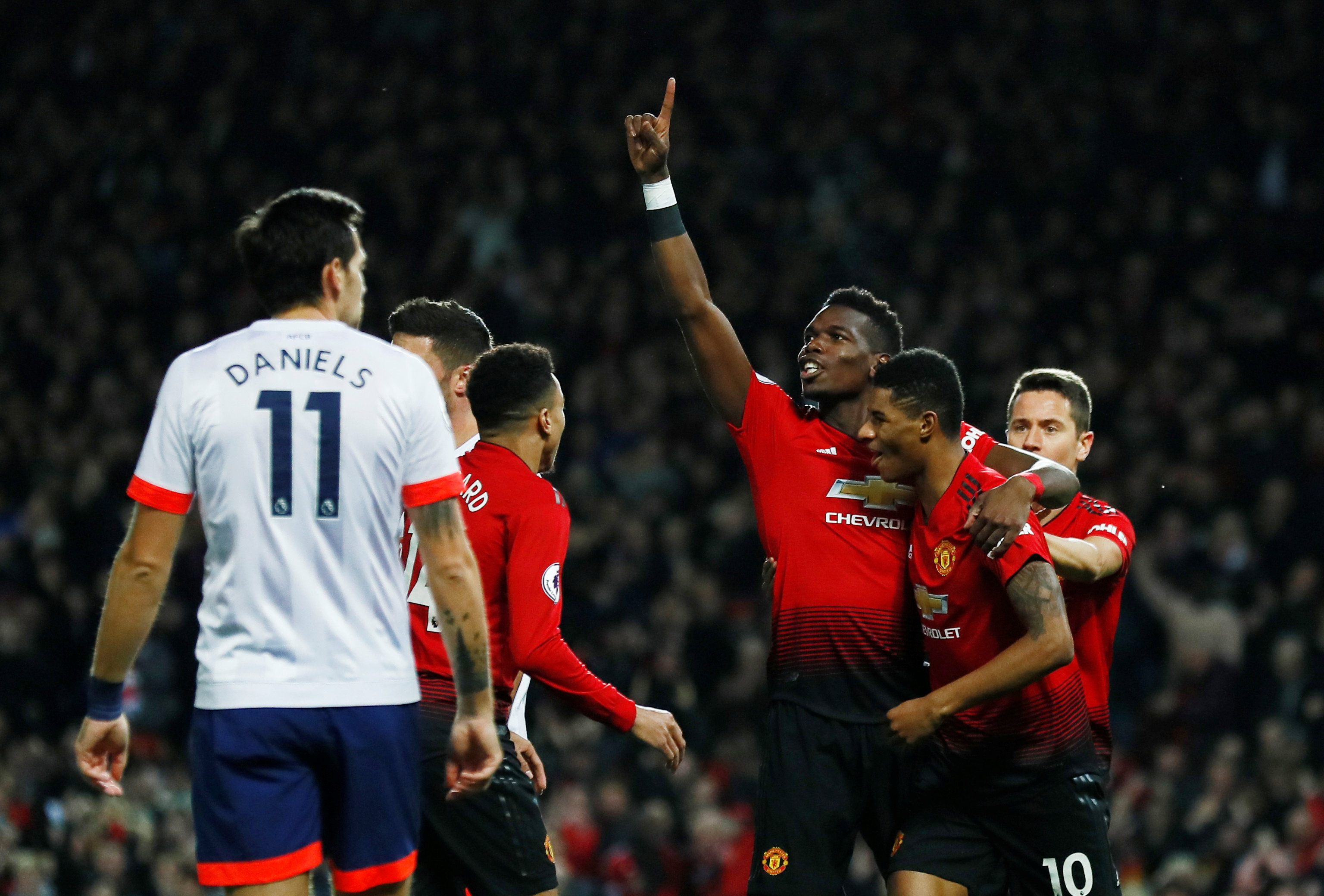 球迷们愈发 球迷们愈发